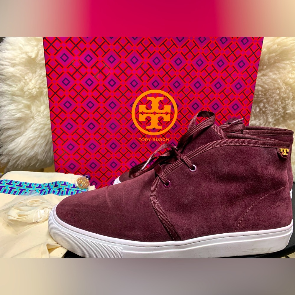 Tory Burch Iggy Suede Lace Up Sneakers in Oxblood 8.5